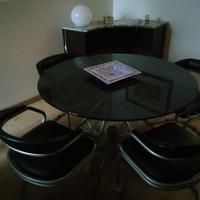 Tavolo rotondo in vetro e 4 sedie vintae anni 70