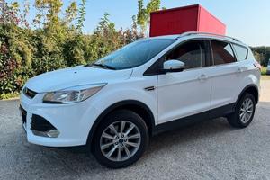 SUV 4x4 Ford Kuga 2.0 TDCI 150 CV - EUR6