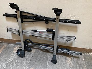 Portapacchi barre Toyota Yaris con due portabici