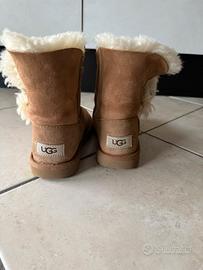 Stivaletti UGG Bailey Button Mini II