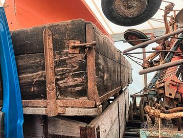 Rimorchi agricoli d'epoca