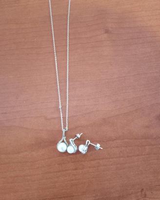 Nuova parure girocollo e orecchini