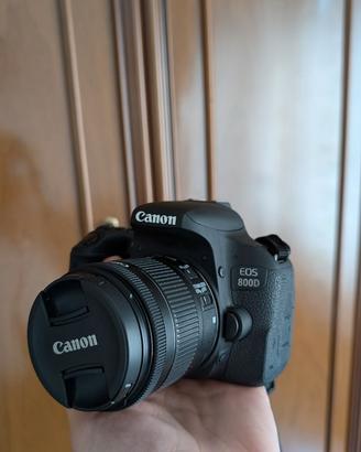 Canon 800D + 18-55 + 50 soli 4200 scatti