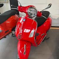 Vespa Gts Super 125