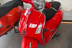 Vespa Gts Super 125