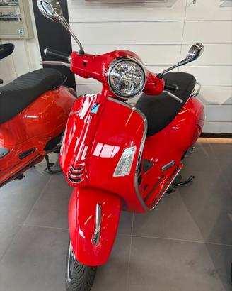 Vespa Gts Super 125