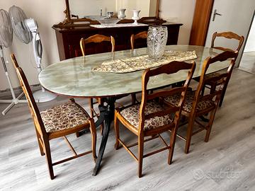 Tavolo da pranzo con 6 sedie in legno