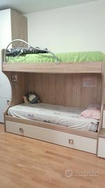 Letto a castello triplo 200x92 cm + 3 materassi