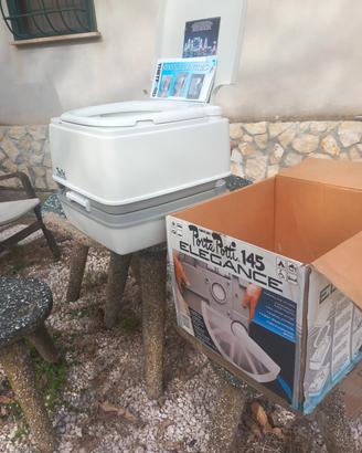 bagno chimico per viaggi etc
