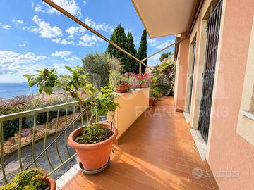 Appartamento Finale Ligure [Cod. rif 172VRG]