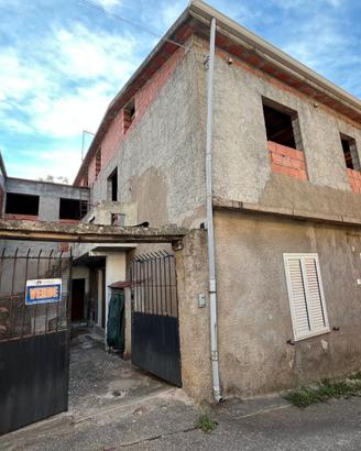 Gonnosfanadiga Casa Indipendente