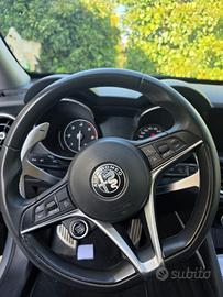 stelvio 210cv q4 executive
