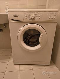 lavatrice Whirlpool 