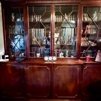 Splendida antica credenza libreria stile inglese