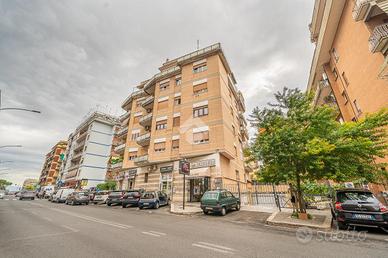 3 LOCALI A ROMA