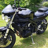 Triumph speed triple 955i