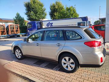 SUBARU LEGACY OUTBACK 2.5 GPL