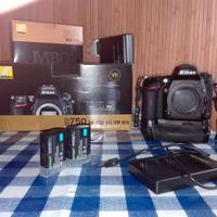 Nikon D750+Nikon MBD16 e accessori