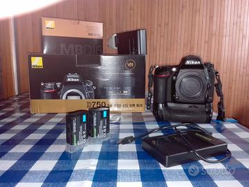 Nikon D750+Nikon MBD16 e accessori