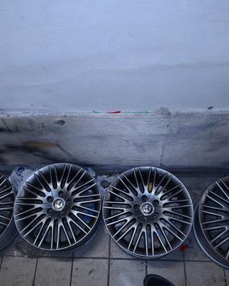 cerchi alfa romeo giulietta 17 LEGGERE DESCRIZIONE