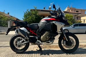 Ducati Multistrada V4