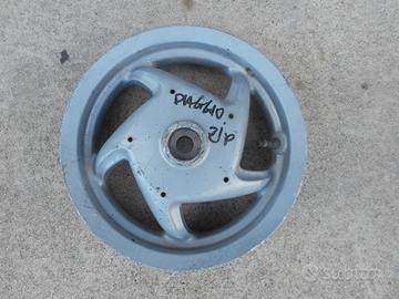 Ruota cerchio posteriore piaggio zip 50