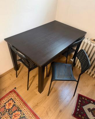 Tavolo ikea nuovo  130x80 allungabile+4 sedie
