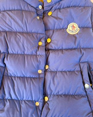 Smanicato MONCLER blu tg 8 anni