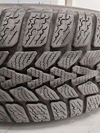 4x DUNLOP WINTER RESPONSE-2 195/65 R15 con cerchio