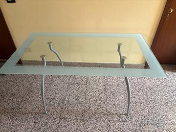 Tavolo vetro