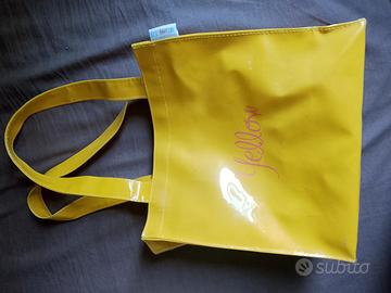 Borsa a mano giallo lucido impermeabile