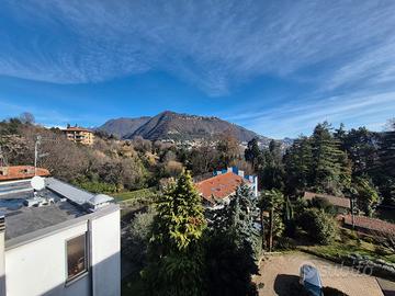 Trilocale vista lago di Como