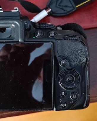 Nikon d5300 per pezzi di ricambio