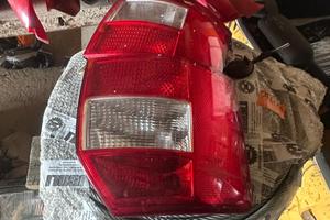 Fanali posteriori per automobile