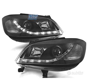 FARI PER OPEL ZAFIRA 99-05 LUCE DIURNA A LED NERI