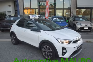 KIA Stonic 1.4 MPI EcoGPL Style - NEOPATENTATI