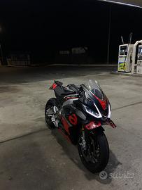 Aprilia rs 660