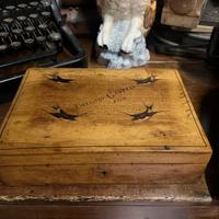 Antica scatola in legno anni ‘50