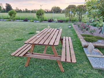 TAVOLO IN LEGNO DA PIC-NIC PER GIARDINO