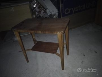 Tavolino da salotto usato