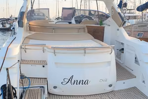 SESSA C42 HT HARD TOP D6 330 CV MANIACALE