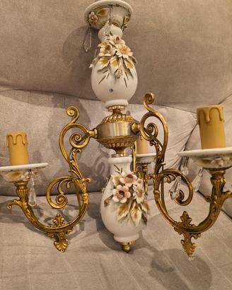 lampadario in porcellana di Capodimonte 