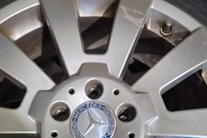 Cerchi completi mercedes