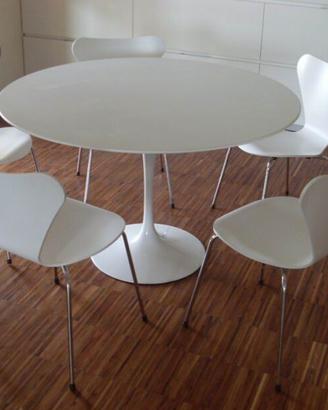 Tavolo Tulip tondo made in Italy tante misure