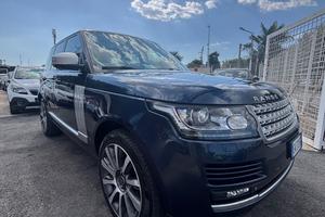 Land Rover Range 3.0 TDV6 Vogue LWB