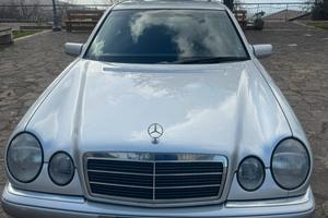 Mercedes E 250 TD serie 210