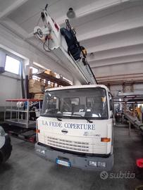 piattaforma aerea / autogrù Cormach Nissan