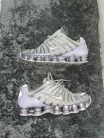 Nike shox n 42
