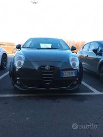 MiTo Alfa Romeo nera 90.000 km