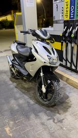 Yamaha Aerox 50